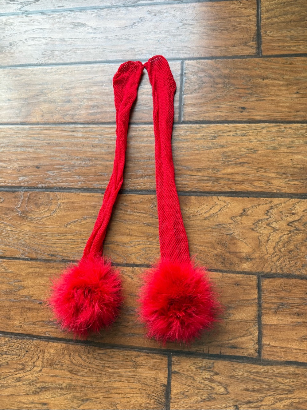 Red fishnet thighs stocking Women's Accessory feather trip fishnet hosiery.